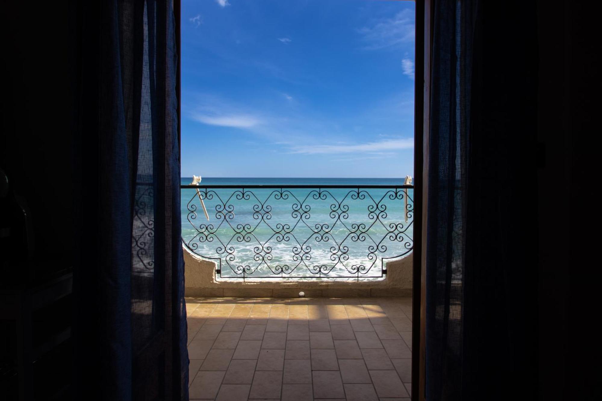 Villa Pinuccia Lido di Noto Eksteriør billede