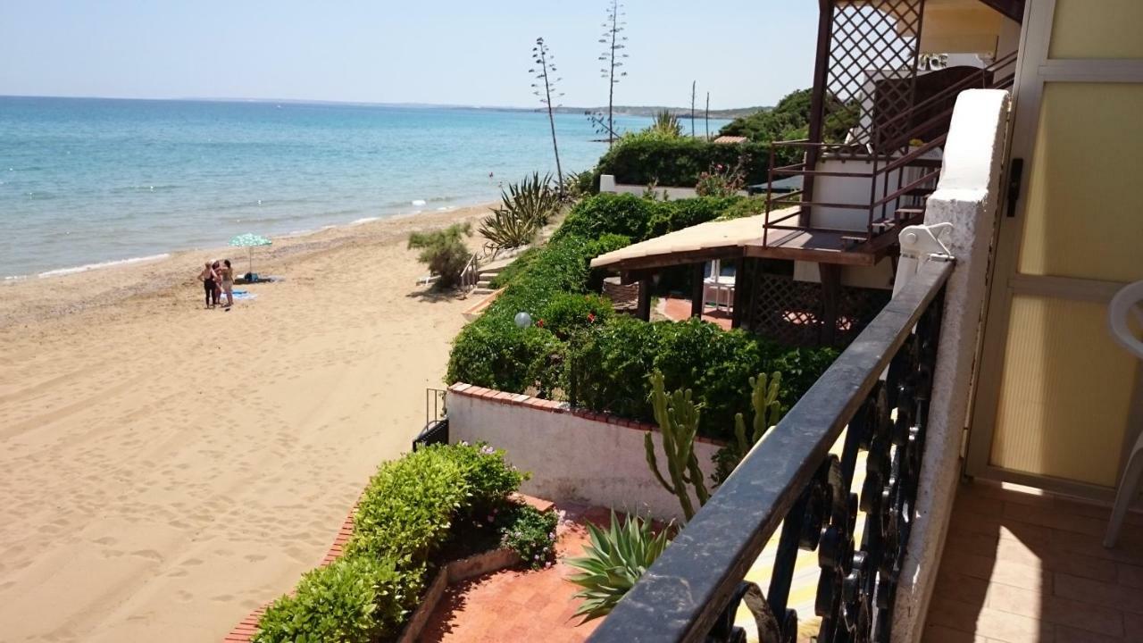 Villa Pinuccia Lido di Noto Eksteriør billede