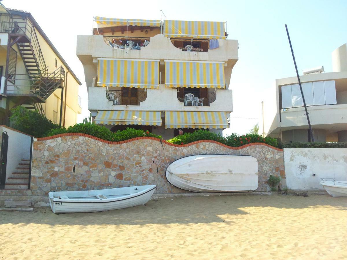 Villa Pinuccia Lido di Noto Eksteriør billede